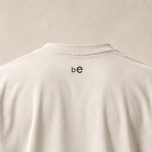 T-shirt sui rösti — Berne, écru — gros plan inscription dos (recadrage)