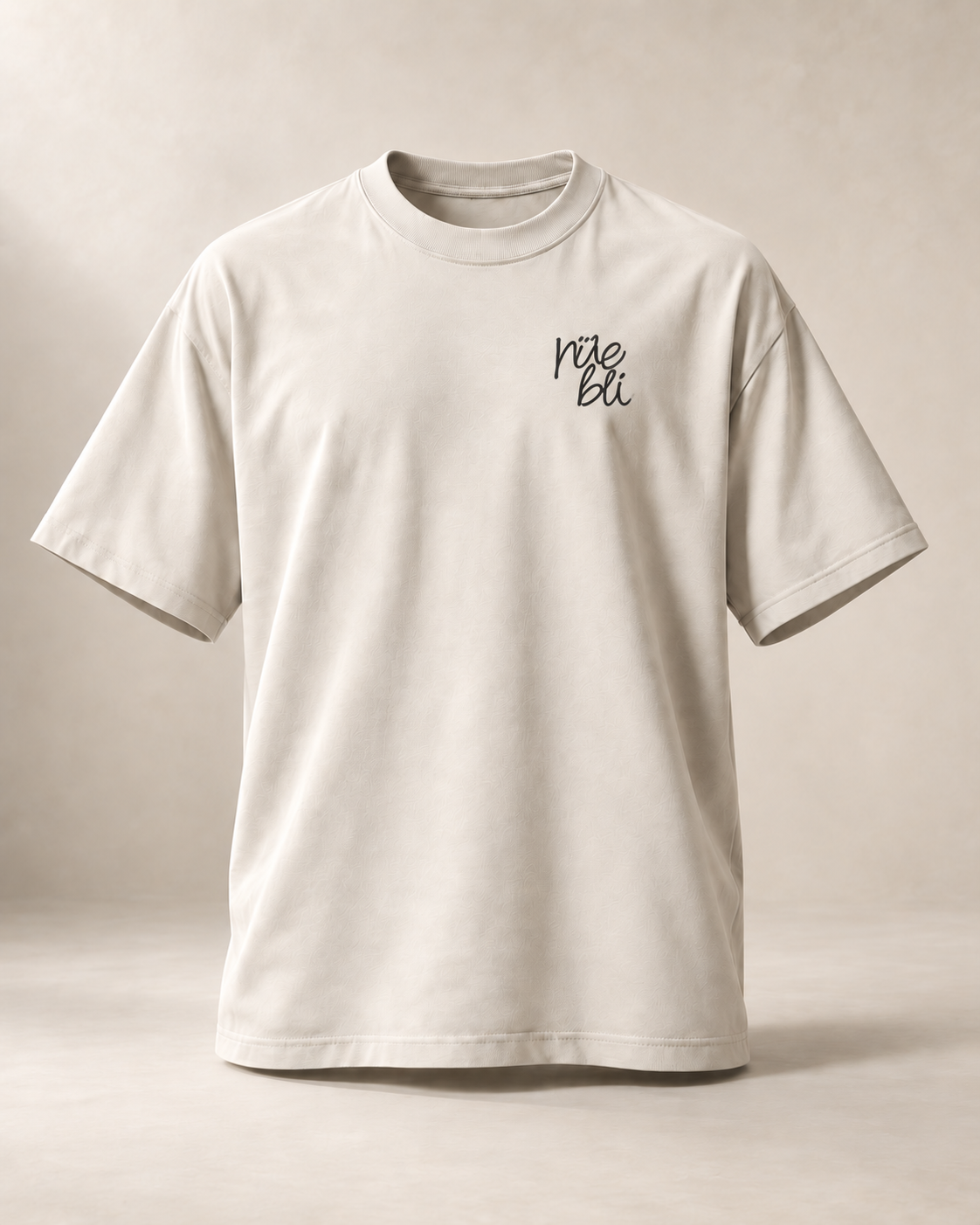 T-shirt sui rüebli Argovie écru — vue face, mockup réaliste — manuscrit