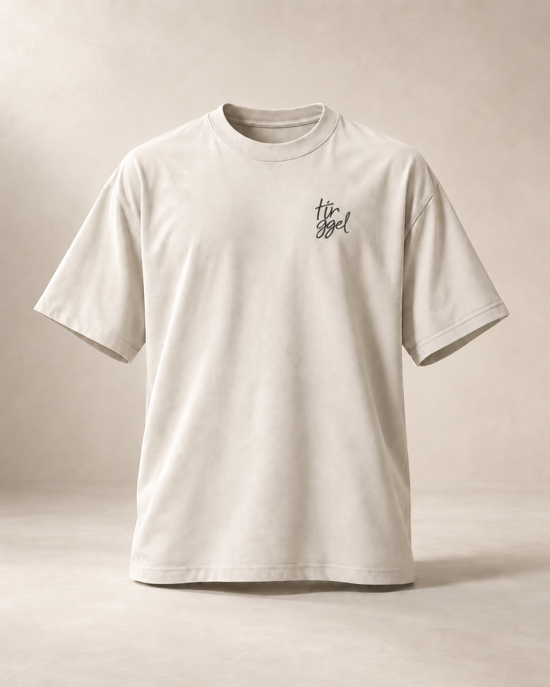 T-shirt sui tirggel — Zurich, écru — vue face, mockup réaliste — manuscrit