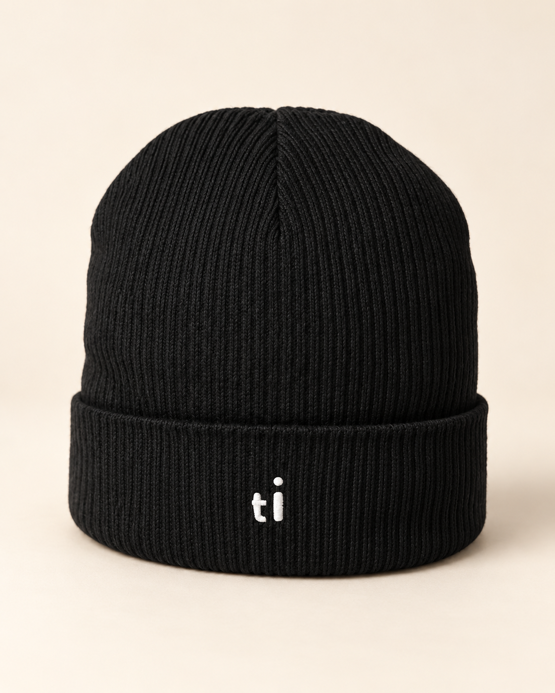 Bonnet ti — Tessin — vue face, mockup réaliste