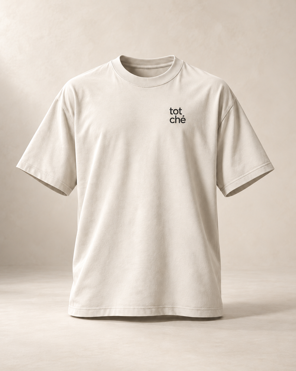 T-shirt sui totché — Jura, écru — vue face, mockup réaliste