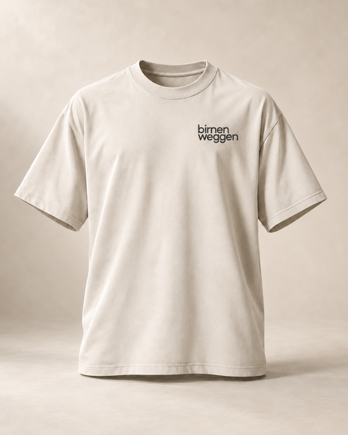 T-shirt sui birnenweggen — Lucerne, écru — vue face, mockup réaliste