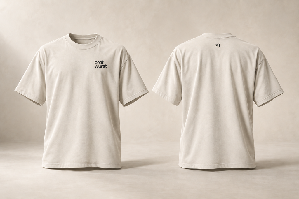 bratwurst — Saint-Gall — maquette en volume, t-shirt écru devant et dos