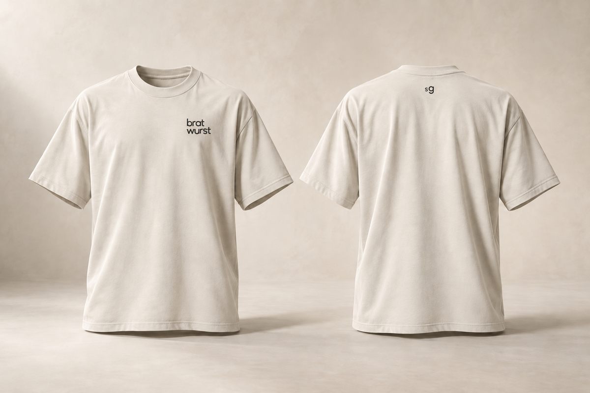 bratwurst — Saint-Gall — maquette en volume, t-shirt écru devant et dos
