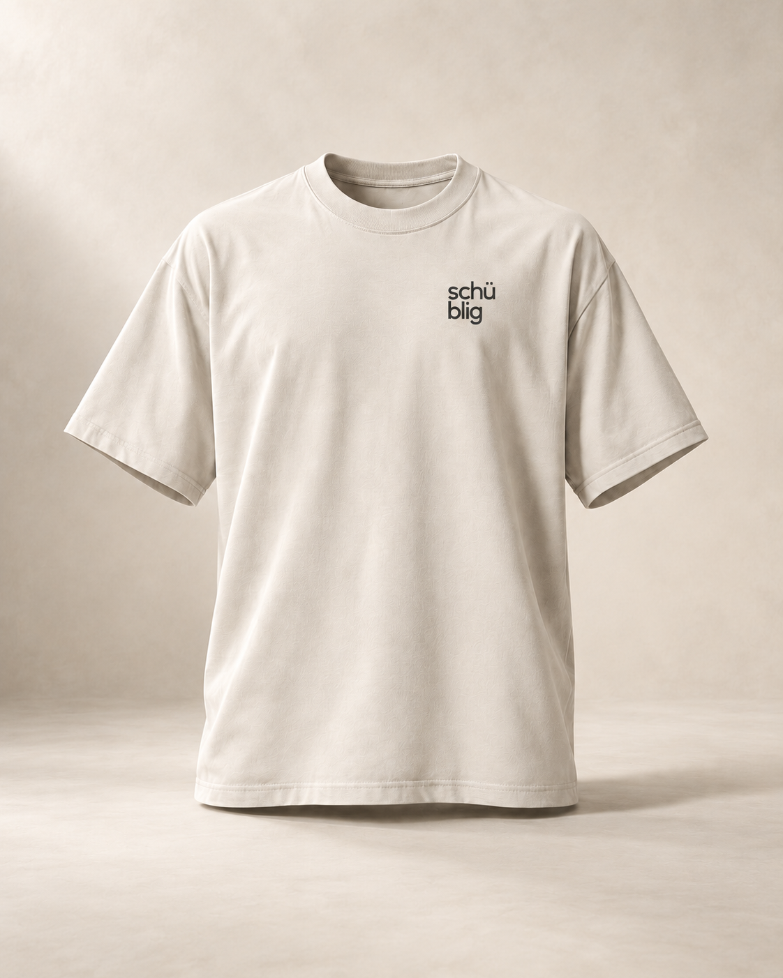 T-shirt sui schüblig — Schaffhouse, écru — vue face, mockup réaliste